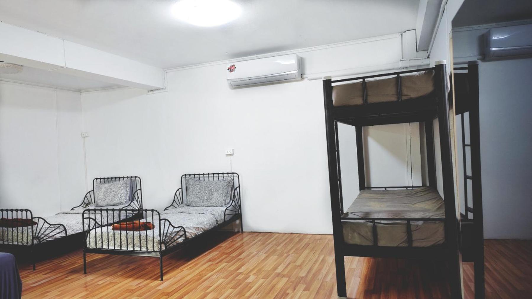 Doodle Lodge Bangkok Extérieur photo